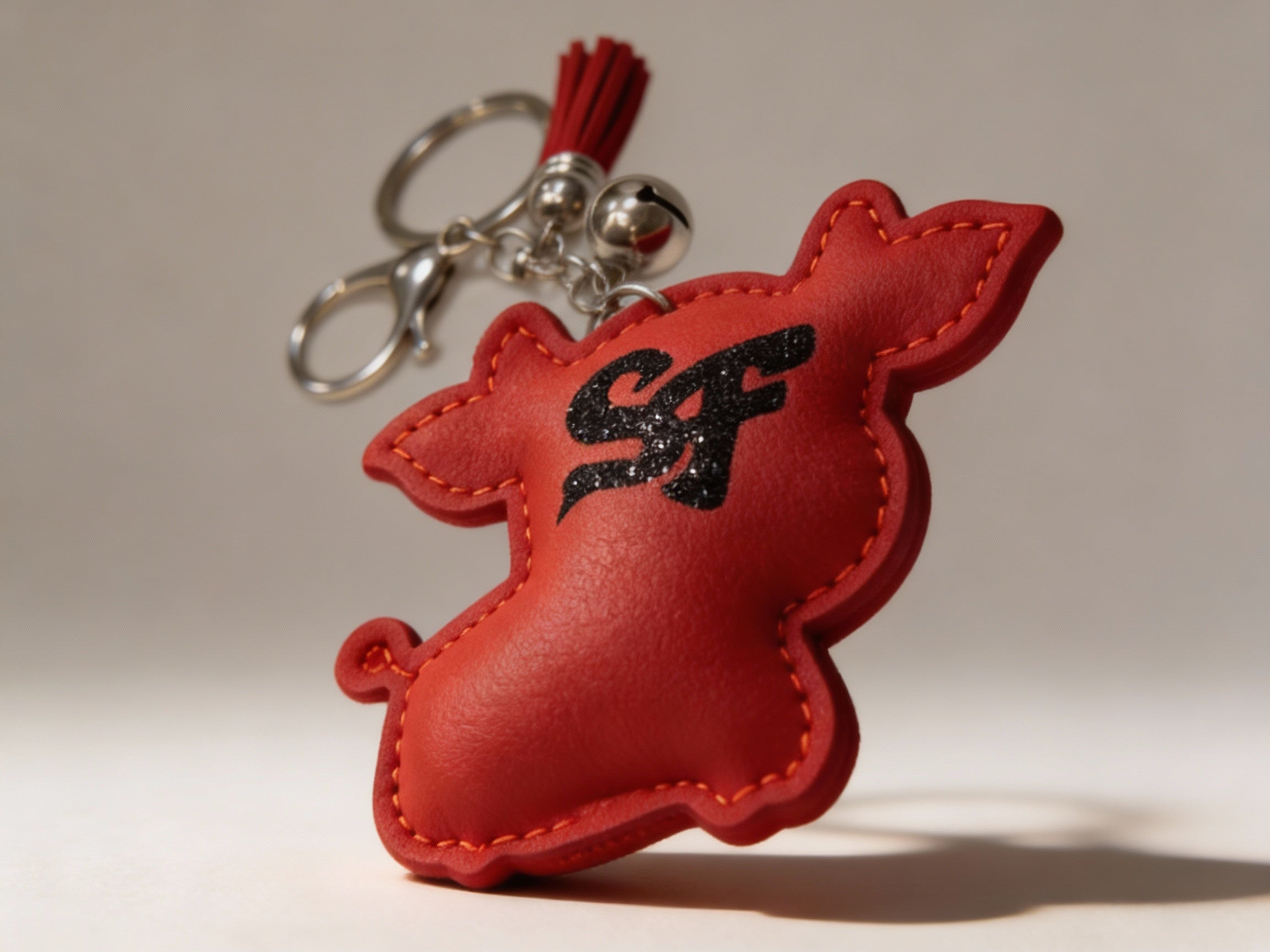 RED SPARKLE BULL WITH SF KEYCHAIN
